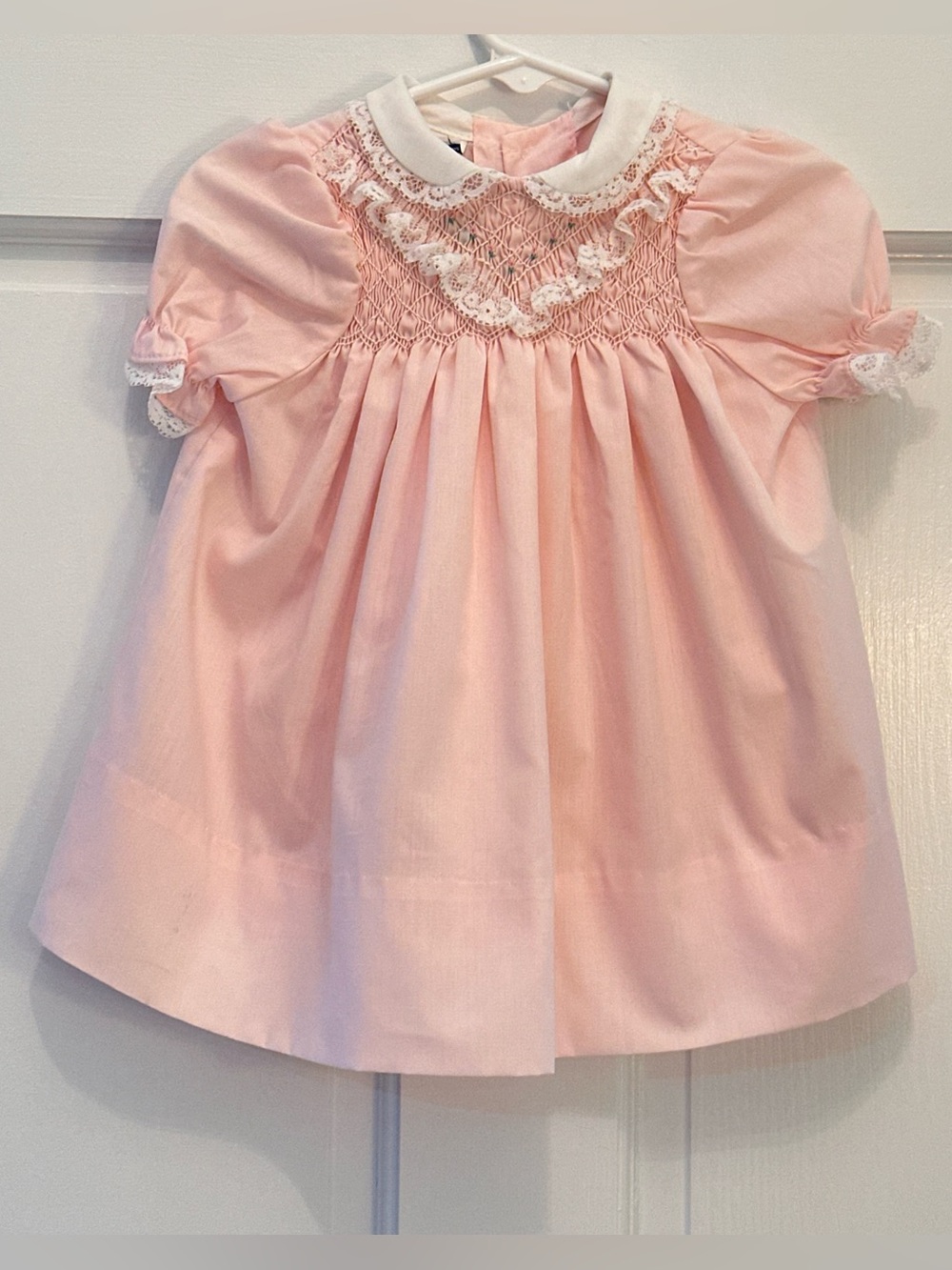 VTG Polly Flinders Baby Dress 24 Months Lt Pink Hand Smocked Puffed Sleeves Lace